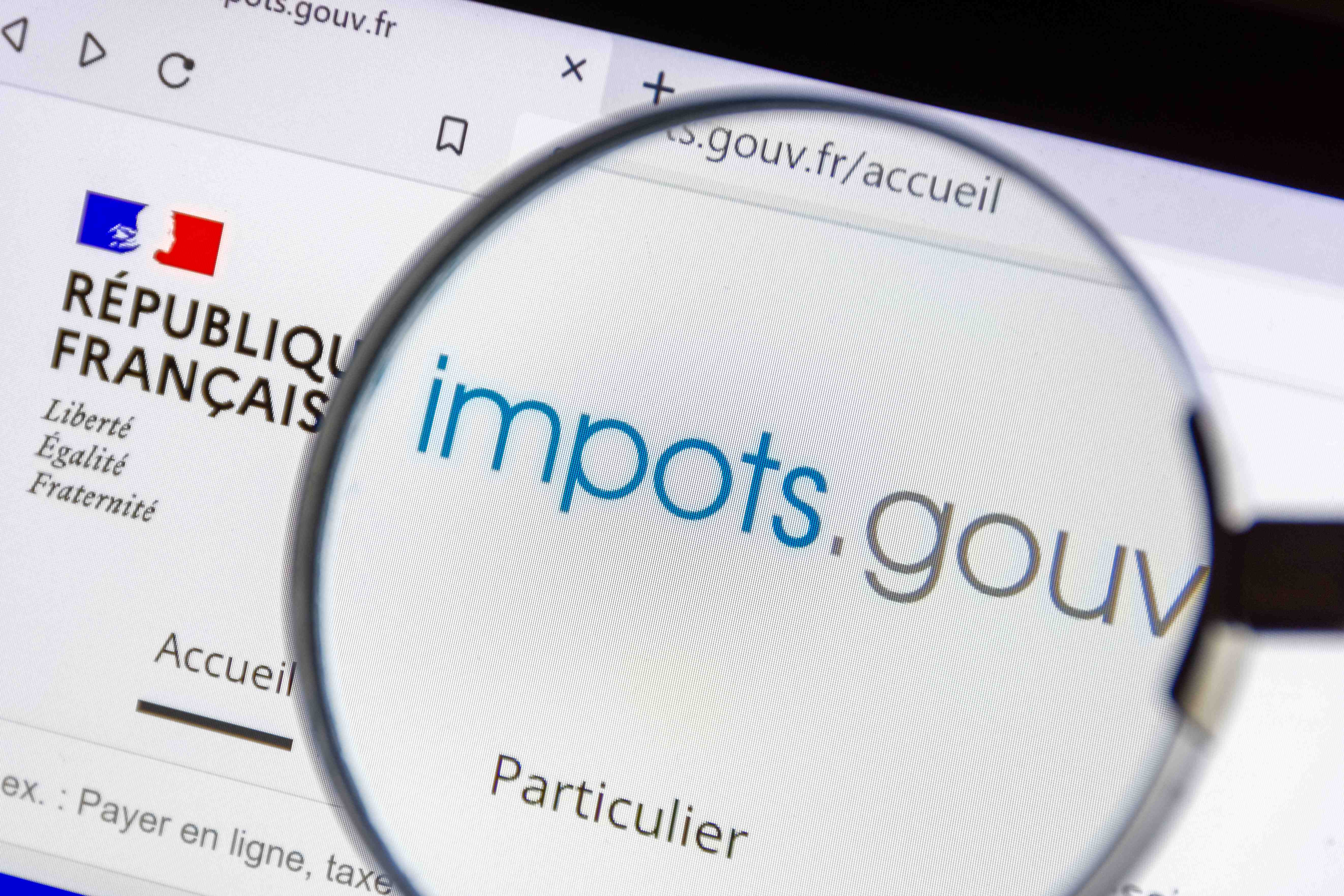 comment déclarer son déménagement aux impôts 